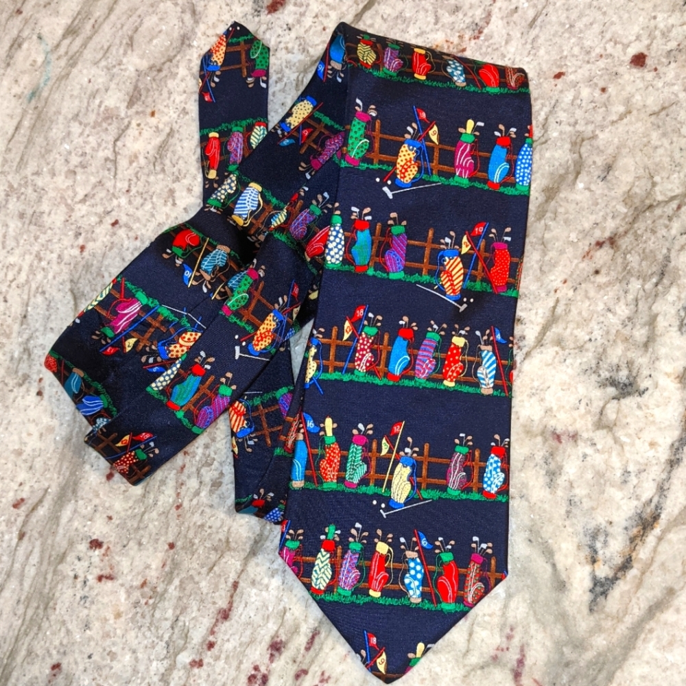 100% Silk Alynn Neckwear Tee Time Lineup Golf Tie Made in USA Navy